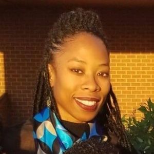 Meet your Posher, Deborah